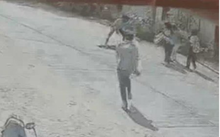 Churu में कॉलेज जा रही छात्रा पर प्रेमी ने ताबड़तोड़ चाकू से हमला, VIDEO वायरल — आरोपी पकड़ाया