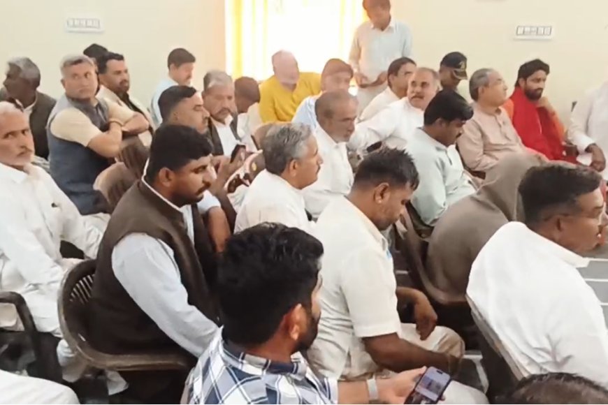 रणजीतपुरा छात्रा हत्याकांड: तीसरे दिन भी धरना जारी, प्रशासन से वार्ता विफल, गिरफ्तारी की मांग पर अड़े परिजन