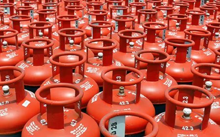 Bikaner LPG Price Hike: घरेलू सिलेंडर 60 रुपये महंगा, कॉमर्शियल गैस में भी बड़ी बढ़ोतरी